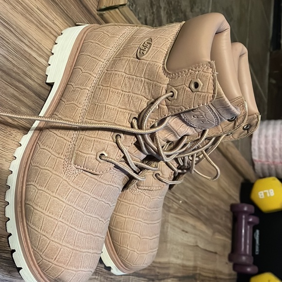 Lugz light pink boots - Picture 2 of 4